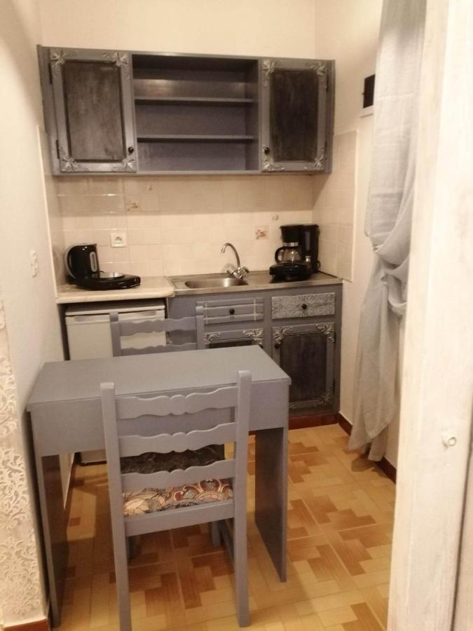 Dionisia Apartments 2 克法洛斯 外观 照片